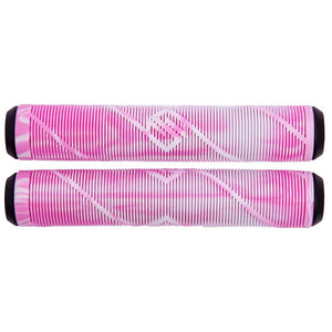 Striker - Grips