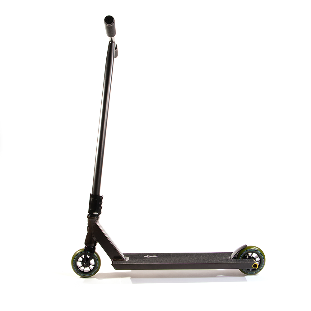 2022 North Tomahawk Complete Scooter